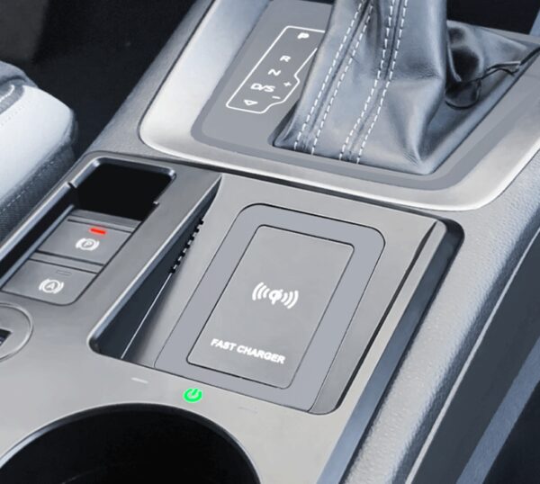 Cargador inalámbrico para Audi Q3 (+2019) NV-CHW1054 1