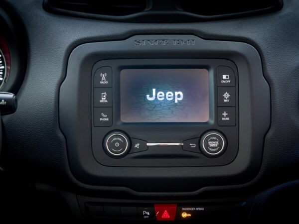 Sistema Multimedia Navisson Para Jeep Renegade NV-JP004PRO8 - Imagen 2